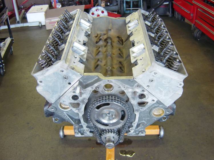 LT1 Motor completed long block